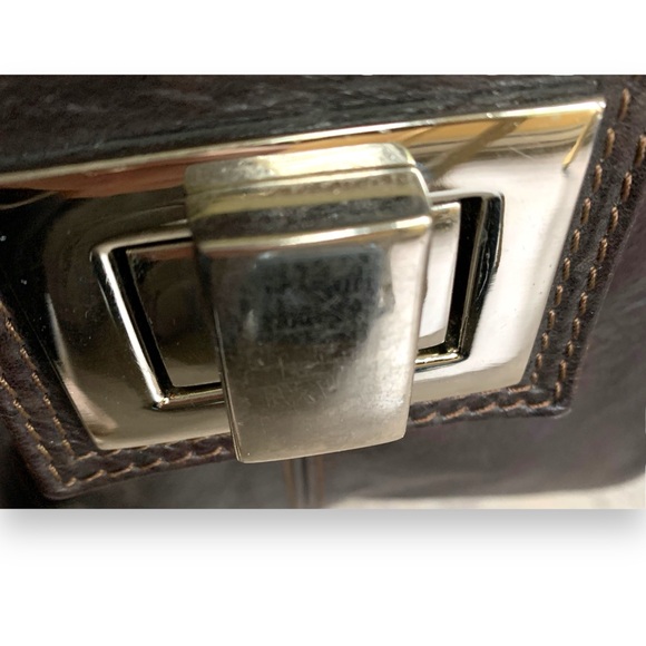 Pulicati Italian Leather Shoulder Bag - Picture 6 of 7